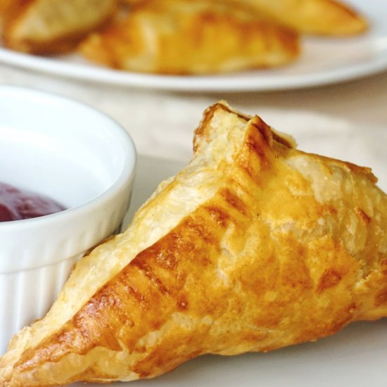 Chicken Curry Puffs