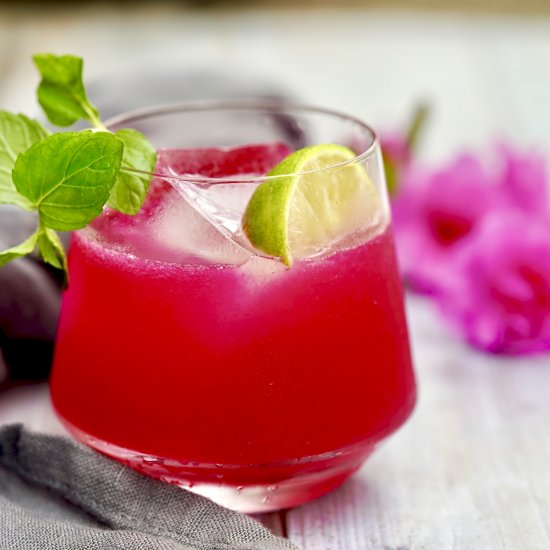 Dragon Fruit-Mint Mocktail