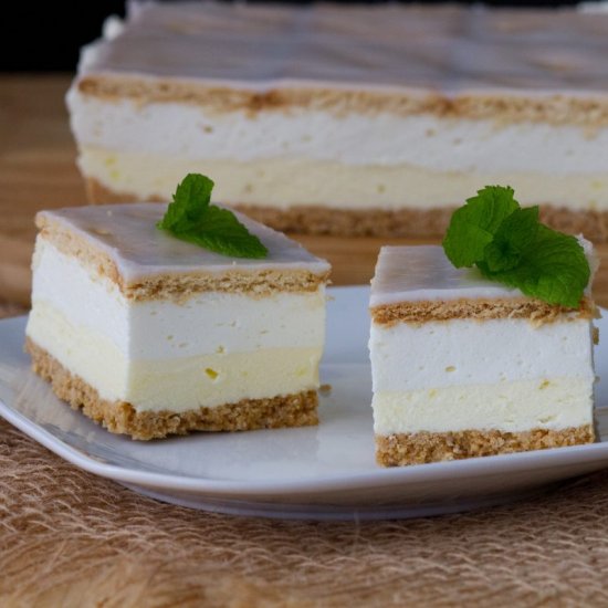 No-bake lemon cake