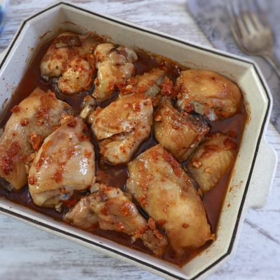 Chicken oven with delicious sauce