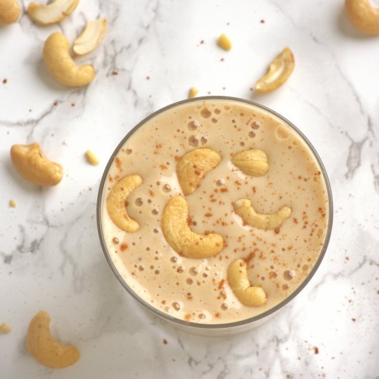 Vanilla-nut-banana cocktail