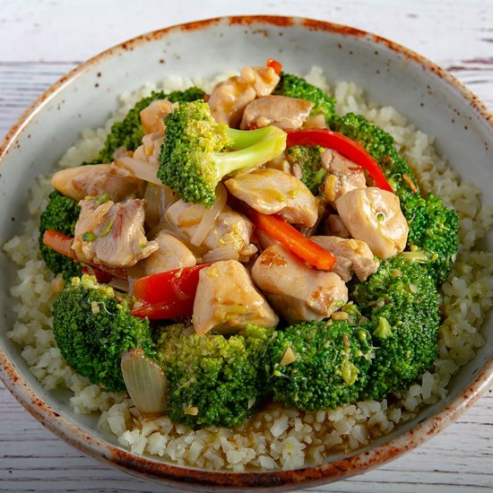 Healthy chicken and broccoli