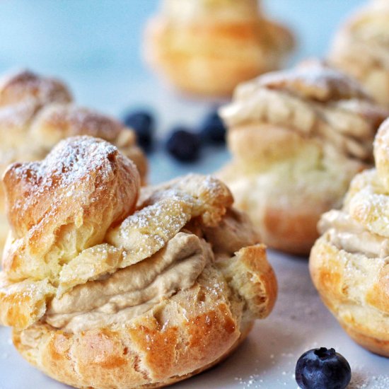 Dalgona Cream Puffs