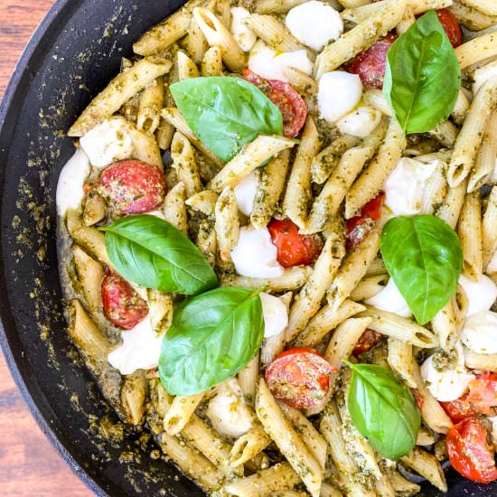 Brown Butter Spinach Pesto Pasta