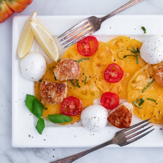 Caprese Salad with Scallops