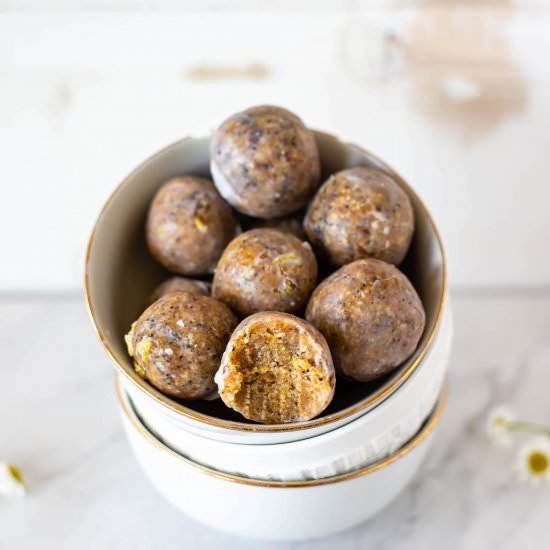 Lemon Coconut Balls