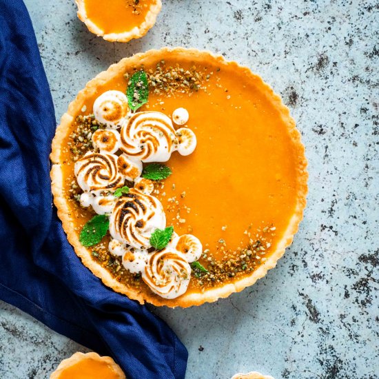 Mango Tart with Coconut Base