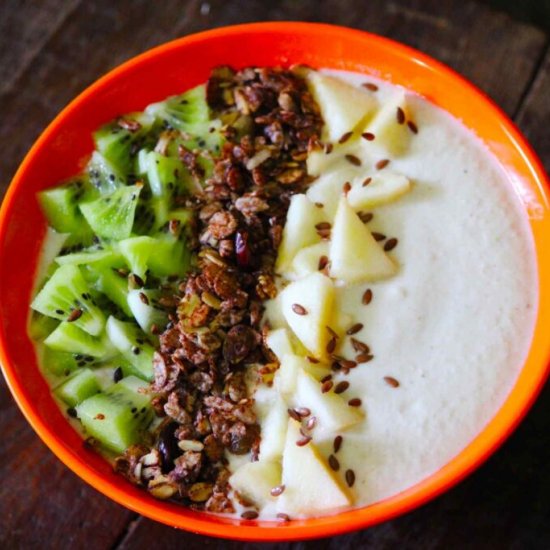 Vegan Oats Apple Smoothie Bowl