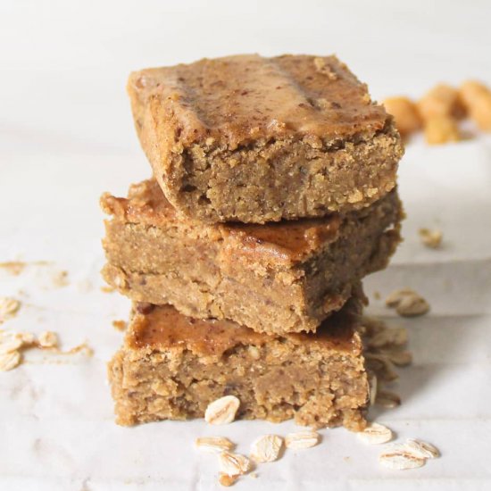 Vegan Salted Caramel Blondies