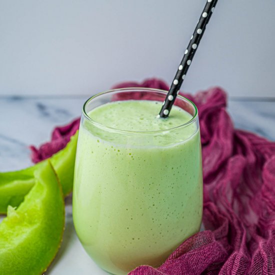 Melon Milkshake (3 Ingredients)