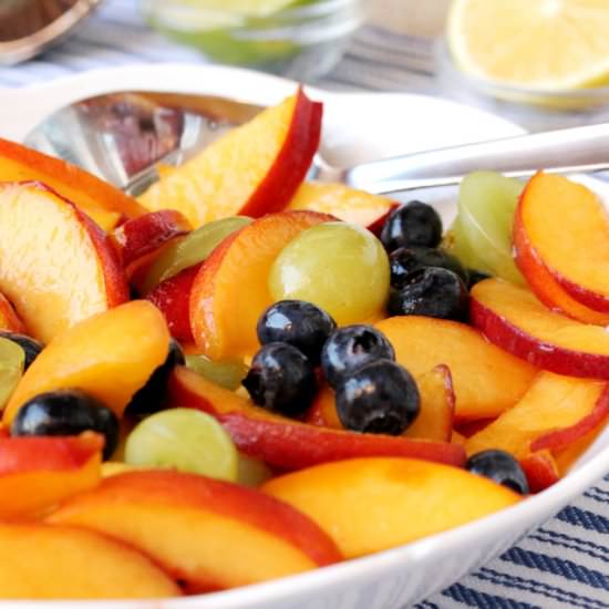 Peach and Blueberry Fruit Salad