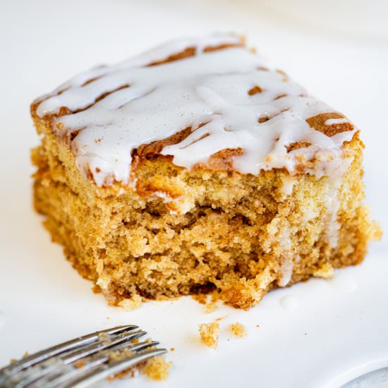 Cinnamon Roll Cake