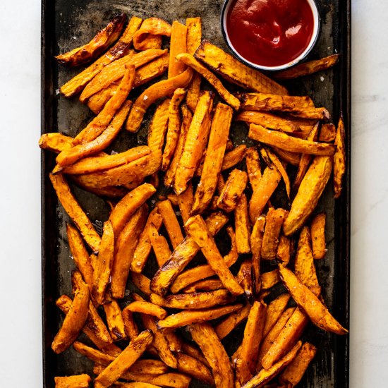 Garlic Butter Sweet Potato Fries