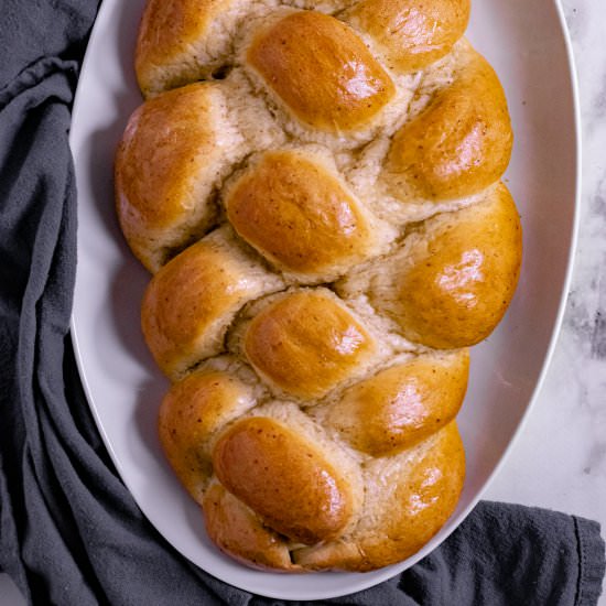 Vegan Challah (Oil-Free)