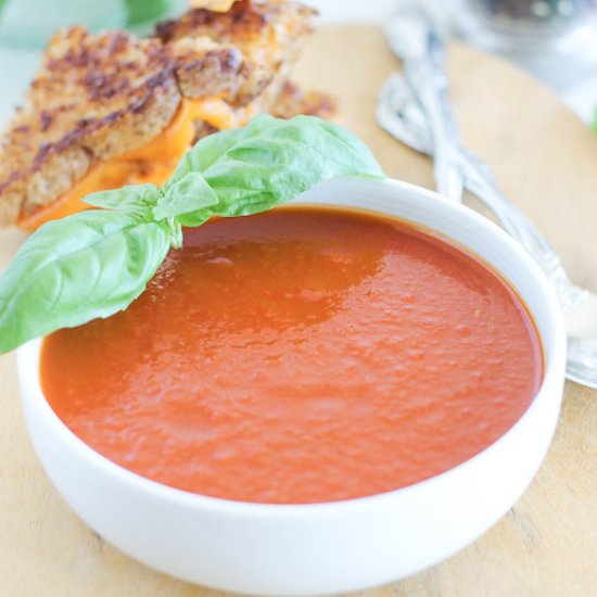 Roasted Tomato Basil Soup