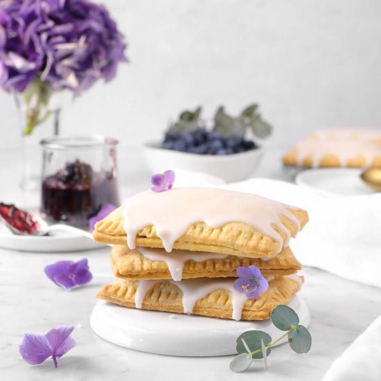 Homemade Blueberry Pop Tarts