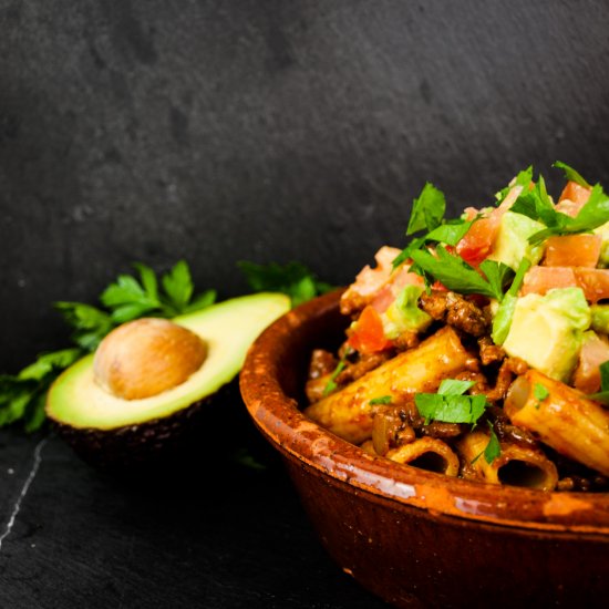 Mexican pasta with guacamole