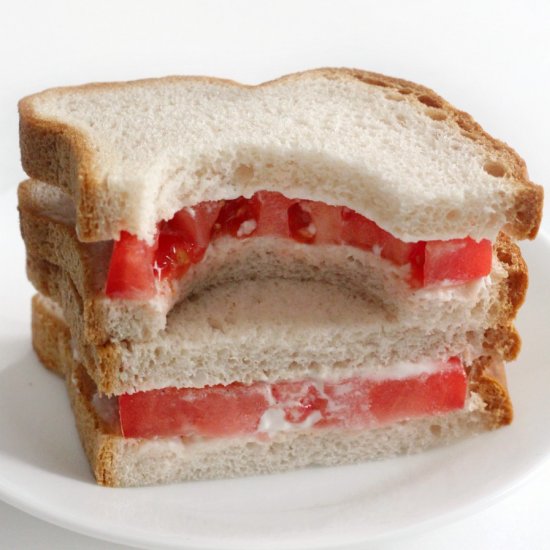 GF/V Southern Tomato Sandwich