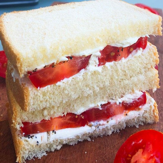 Easy Tomato Sandwich