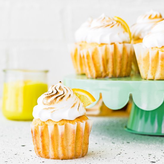 Eggless Lemon Meringue Cupcakes