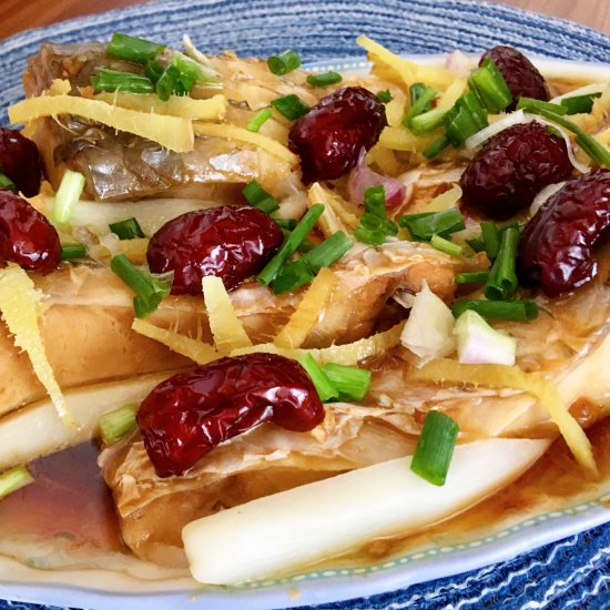 Red date and Yam Steamed Fish