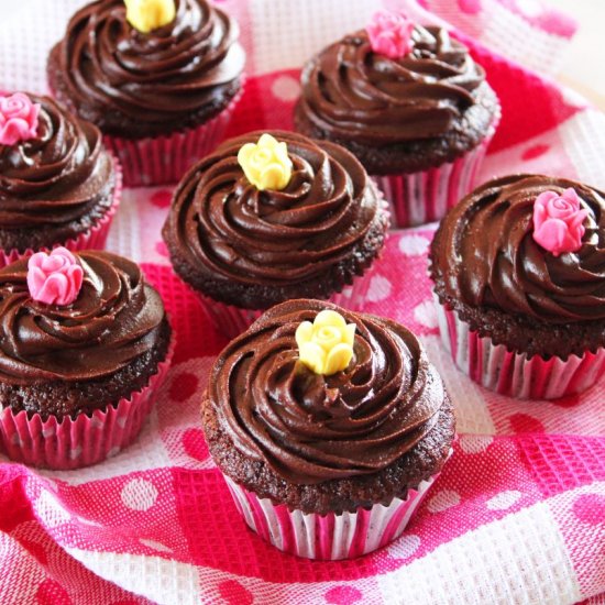 Vegan Chocolate Cupcakes