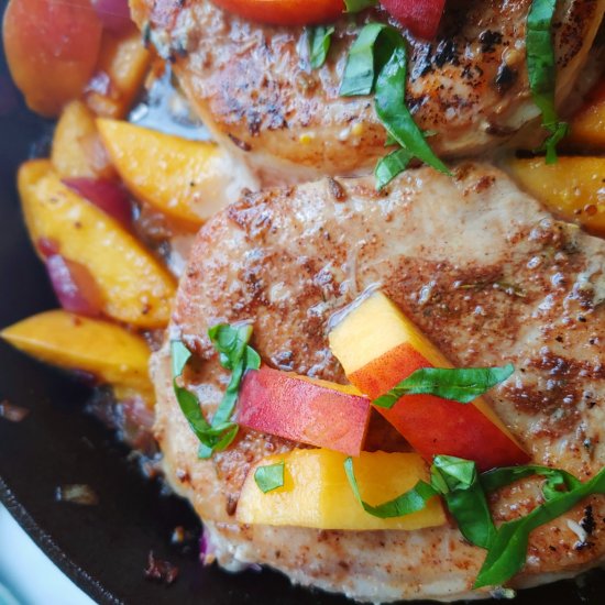 One Skillet Pork Chops with Peaches