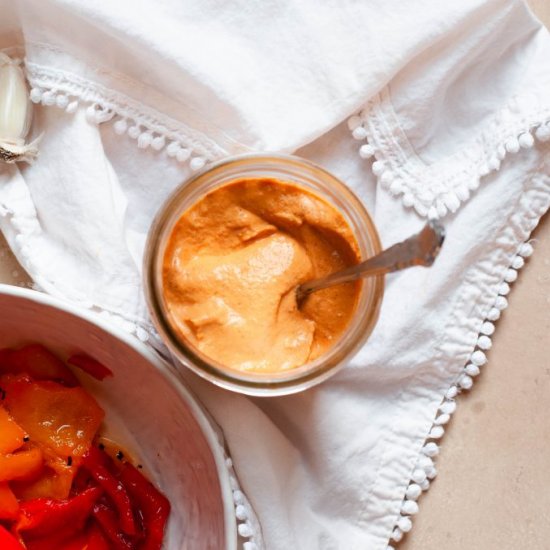 Roasted Red Pepper Romesco Sauce (V)