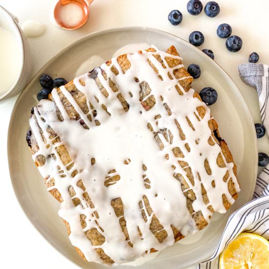 Lemon Blueberry Muffin Cake