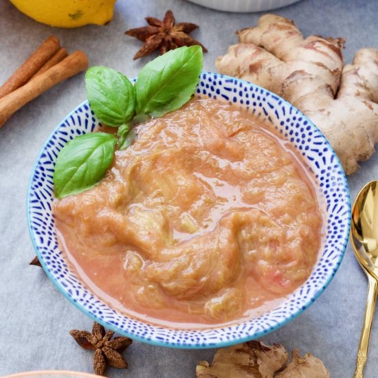 Stewed Rhubarb (Rhubarb Compote)