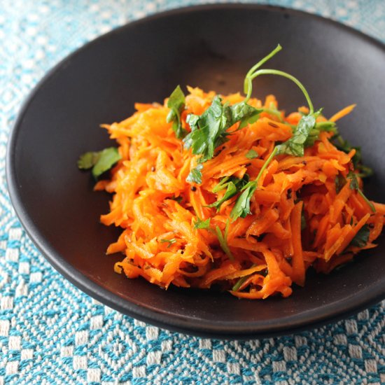 Tadka carrot salad