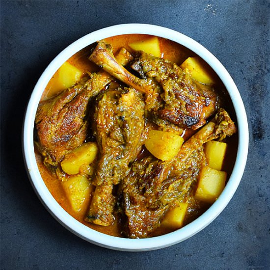 Braised Lamb Shanks with Potatoes