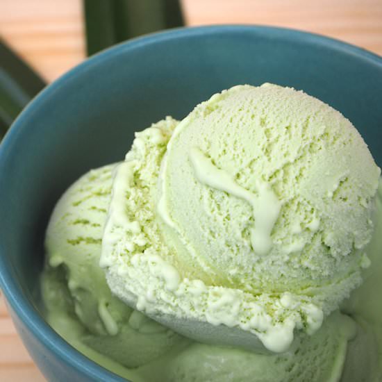 Pandan ice cream