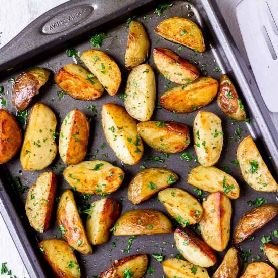 Crispy Oven Roasted Potatoes