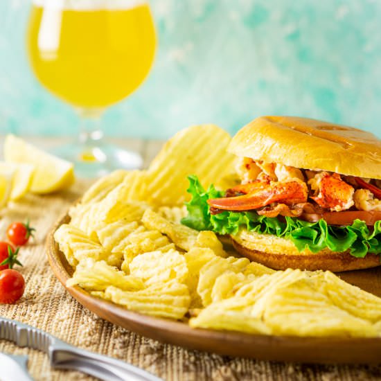 Connecticut-Style Lobster BLT