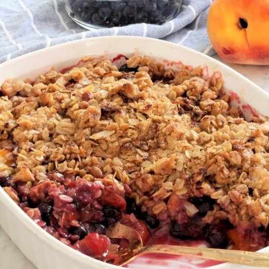 Peach and Blueberry Crisp