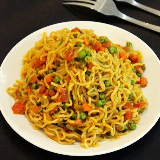 Maggi Noodles or Vegetable Maggi