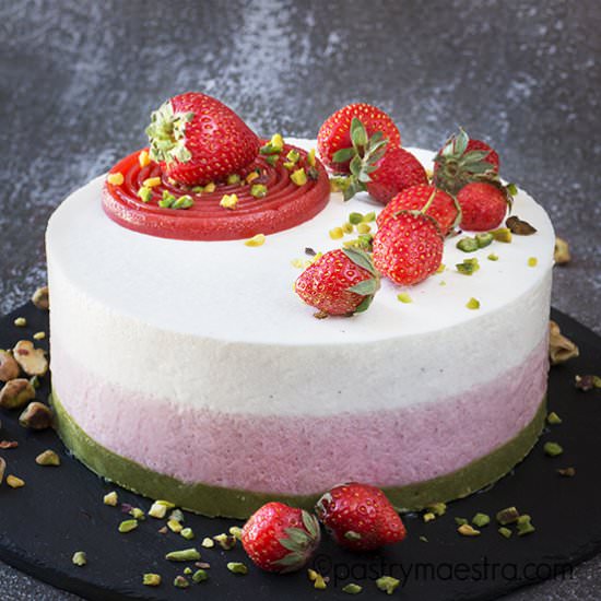 Strawberry and Yogurt Mousse Cake