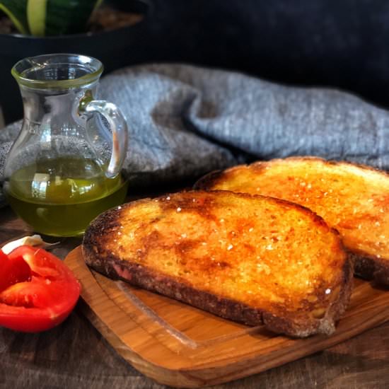 Tomato Rubbed Crostini