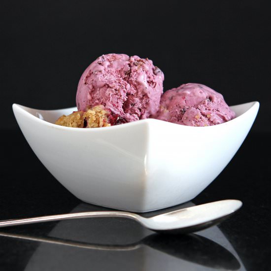 Blackberry Ice Cream – No Churn