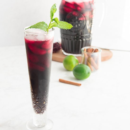 Agua de Jamaica (Hibiscus Iced Tea)