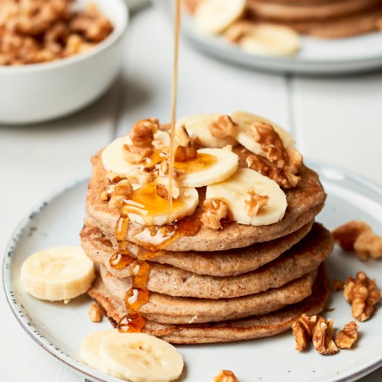 Super Easy Vegan Banana Pancakes