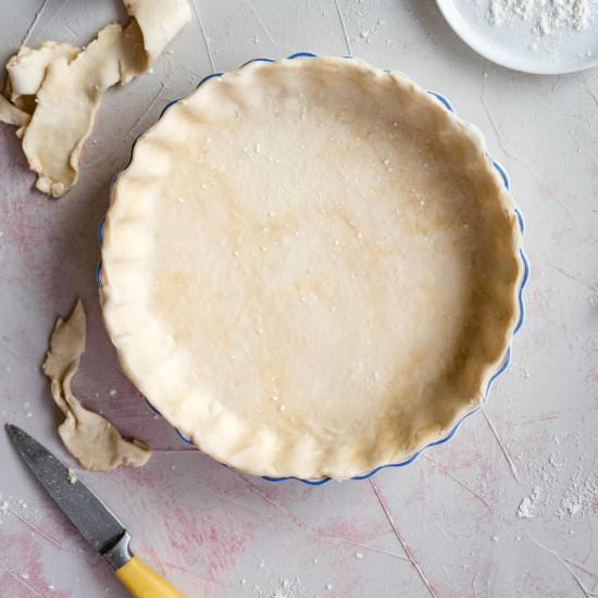 Easy Pie Crust Recipe with Butter