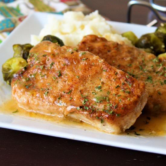 Juicy Skillet Pork Chops