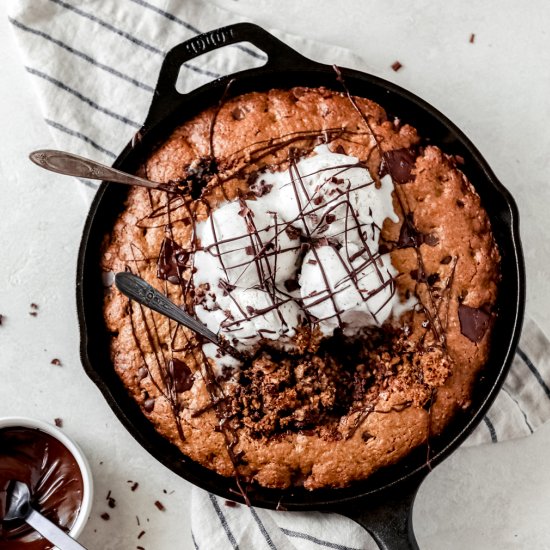 Peanut Butter Oatmeal Skillet