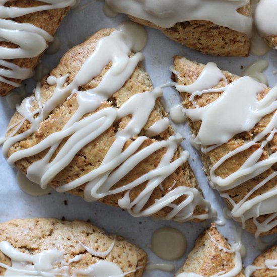 Spiced Maple Oat Scones