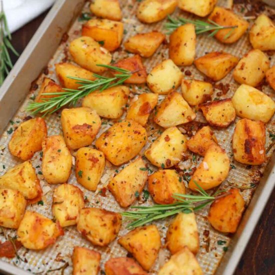 Garlic Roasted Potatoes