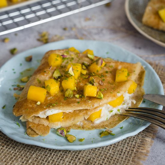 Healthy Mango Crepes