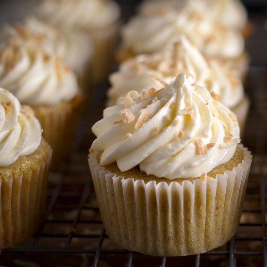 Hummingbird Cupcakes