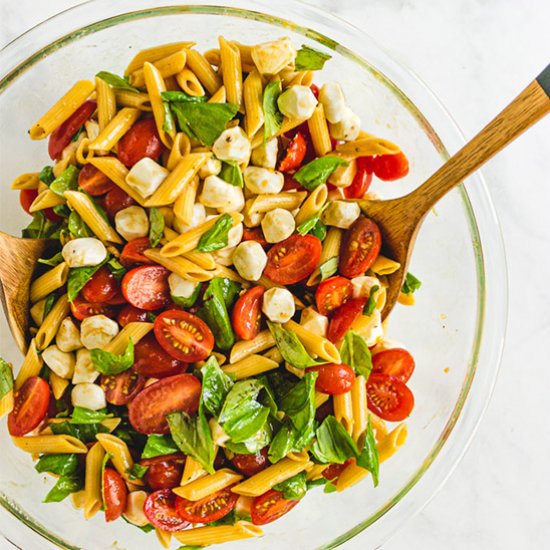 Caprese pasta salad